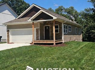 1228 Walnut St, Eudora, KS 66025