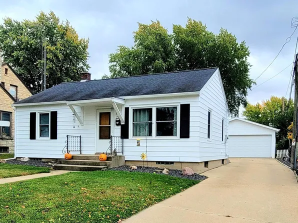 709 West Jefferson Street, Waupun, WI 53963