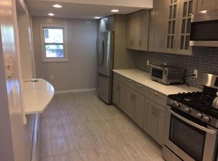 89 Arnold St #1, Staten Island, NY 10301