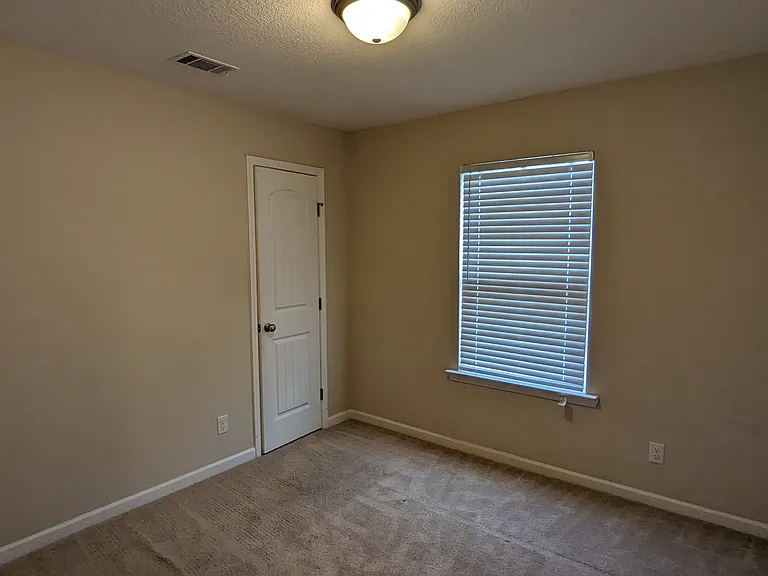 1318 Evergreen Trl — Photo 10