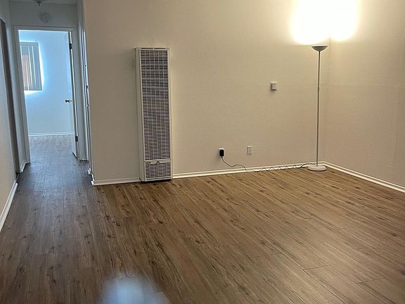 2nd image of 3716 Baldwin Ave #20