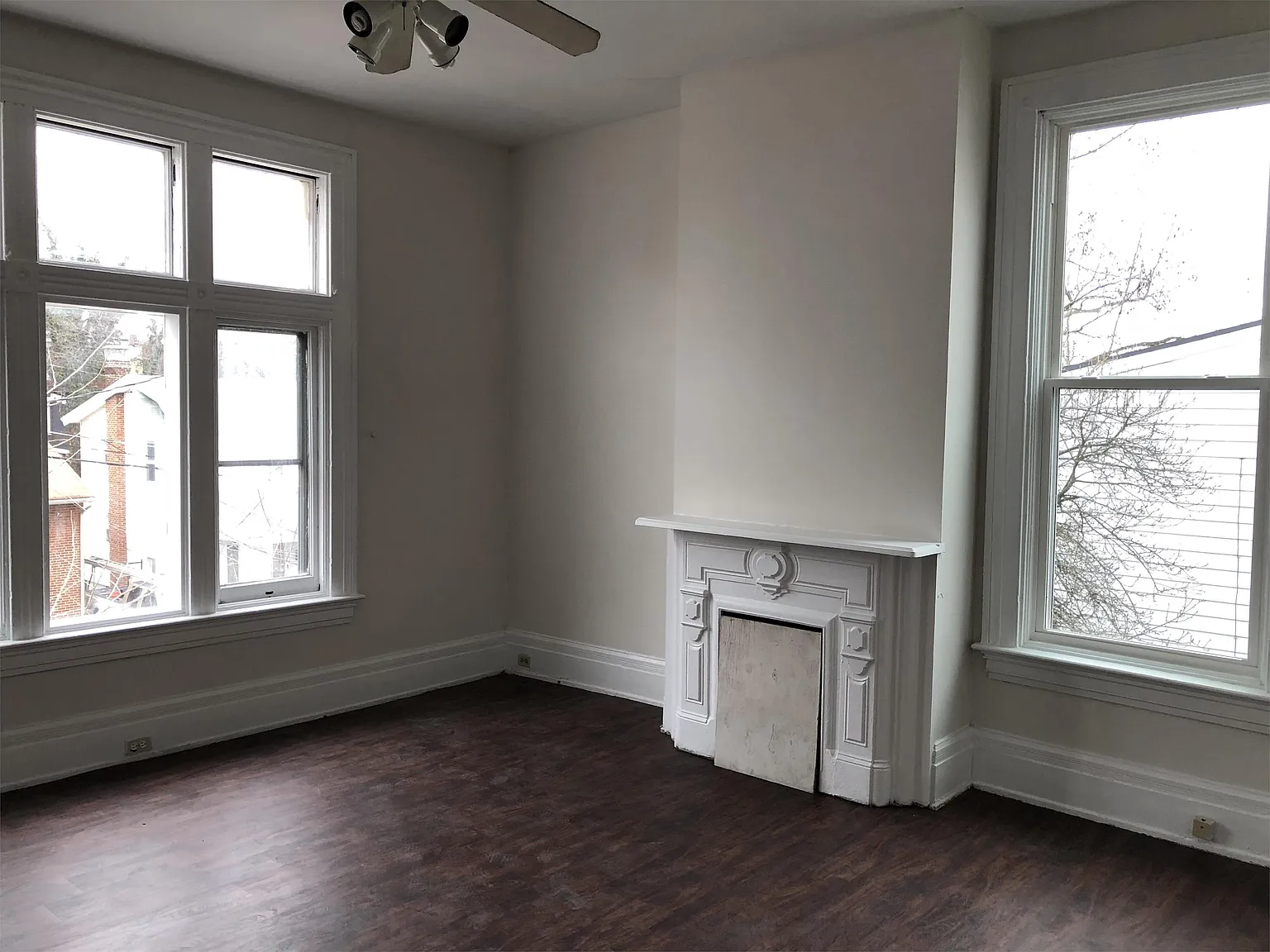 455 Warner Street - 2 — Photo 3