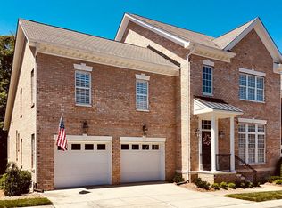 6621 Wakehurst Rd, Charlotte, NC 28226