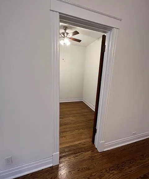 2533 N Springfield Ave #2 — Photo 7