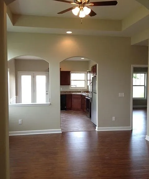 3305 Sweet Clover Ln — Photo 6