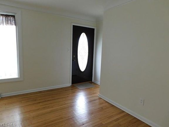 4th image of 11351 Ronald Dr