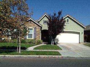 371 Hearst Dr, Merced, CA