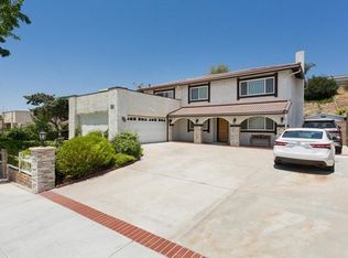 2083 Booth St, Simi Valley, CA 93065