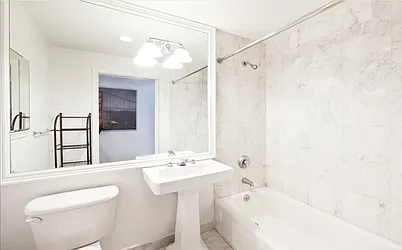 Rented by R New York