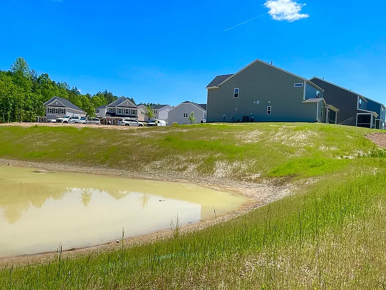 3924 Mount Moran Rd — Photo 3