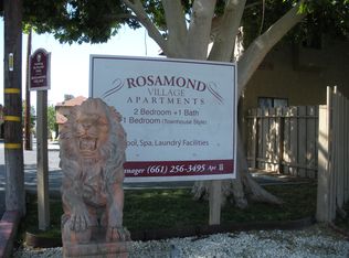 1950 Center St APT 10, Rosamond, CA