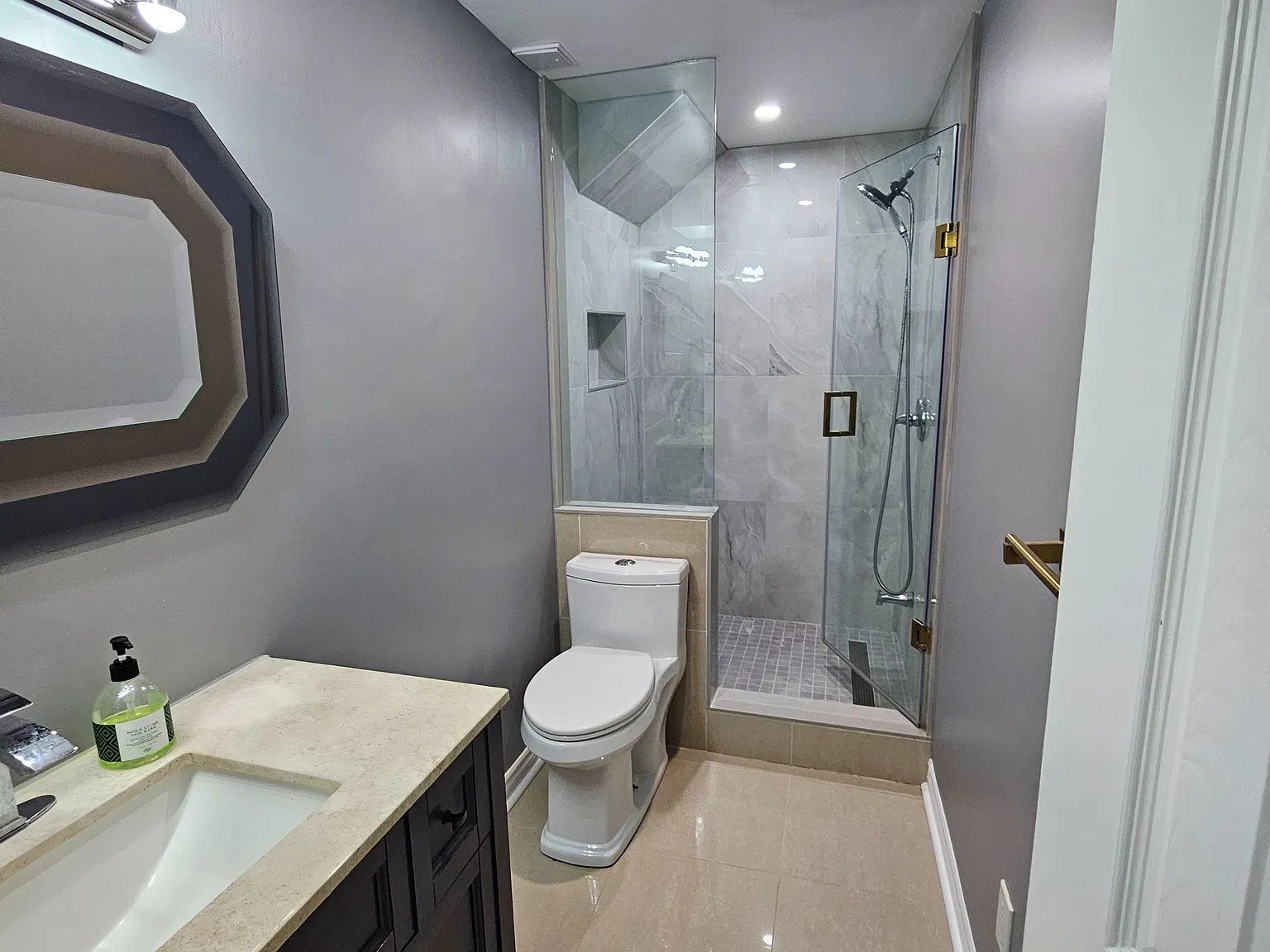 1 bed, $1,500 — Photo 4