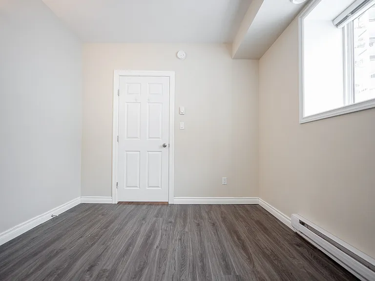 433 Edison Ave #315 — Photo 13