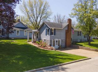 431 Bowman Rd, Wisconsin Dells, WI 53965