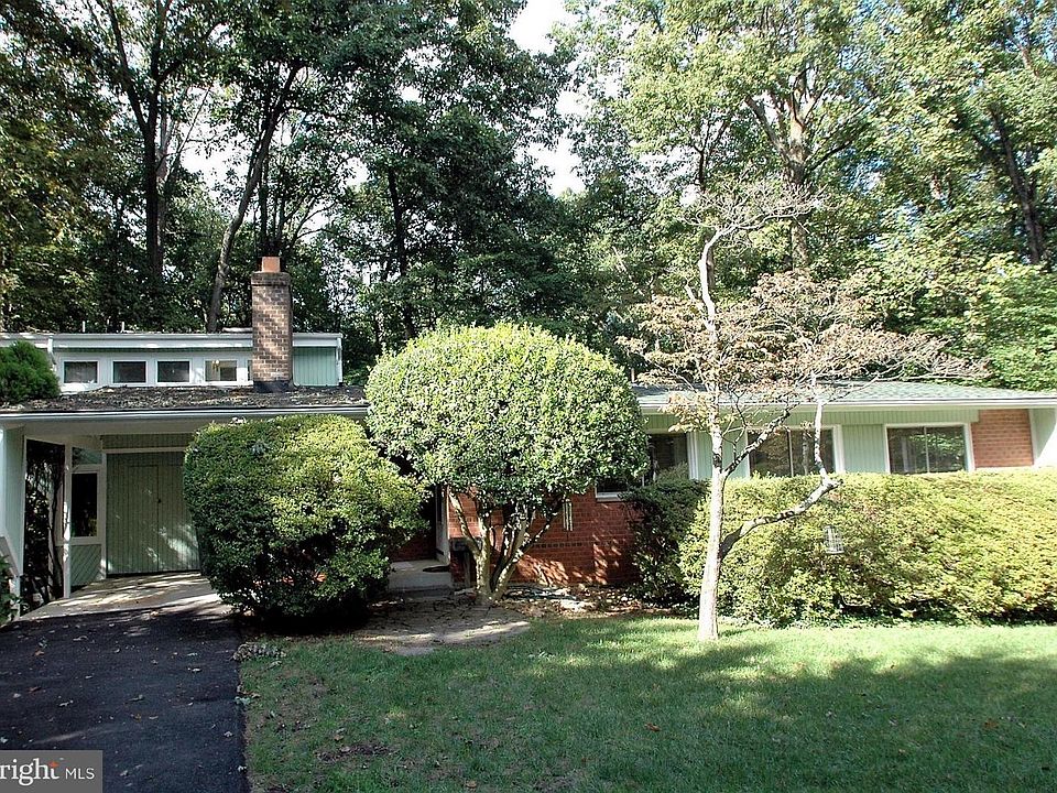 1st image of 3320 Prince Charles Ct