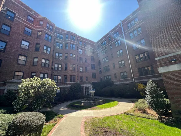 11 Alden Road #5H, Larchmont, NY 10538