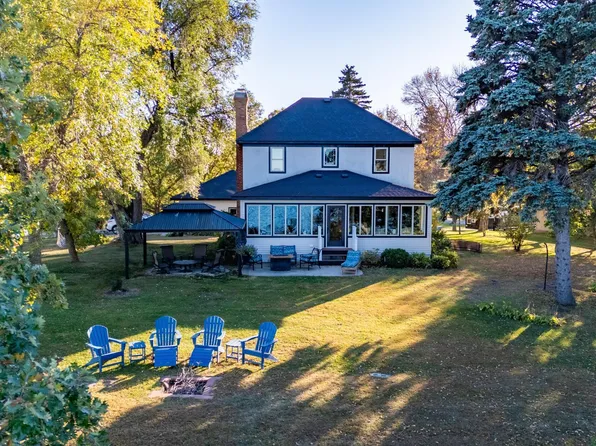 405 E Summit St, Battle Lake, MN 56515