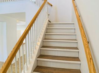 8182 Bon View Dr, Riverside, CA 92508