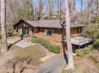 129 Oaklawn Rd, Mount Airy, NC 27030