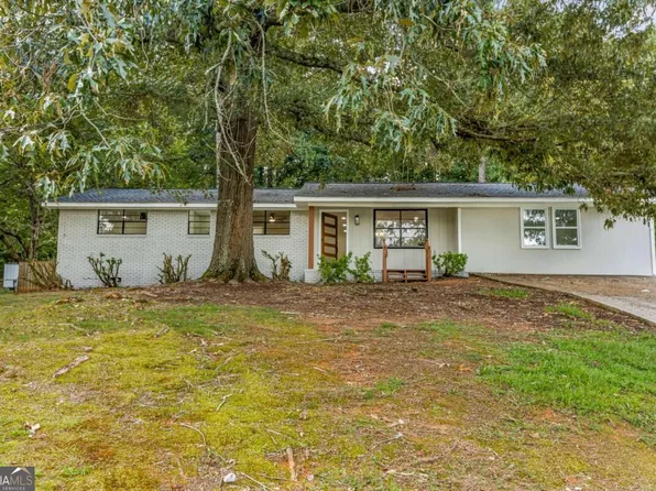 6065 Yucca Dr, Douglasville, GA 30135
