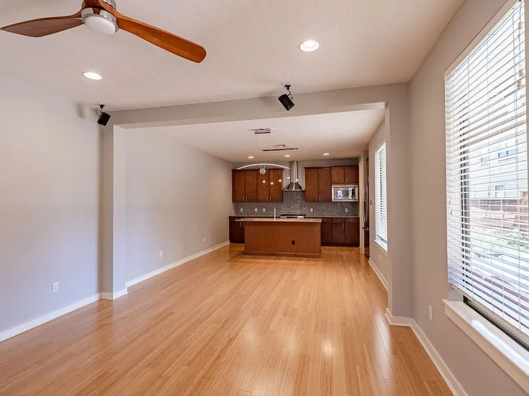 3107 Corbin Ln — Photo 3
