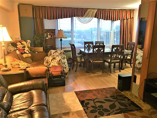 Sold by NYC Realty Brokers LLC | media 9