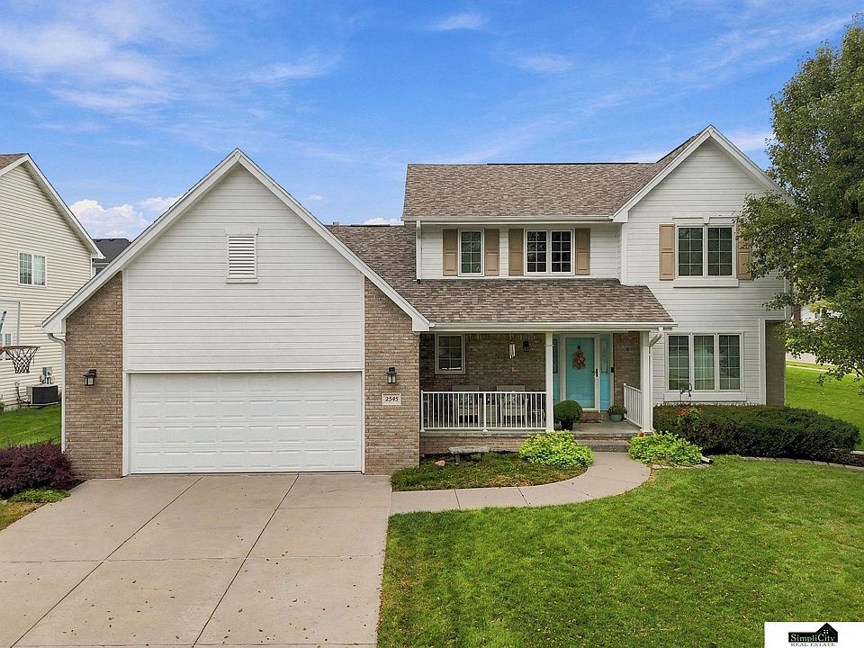 1st image of 2545 Nancy Dr
