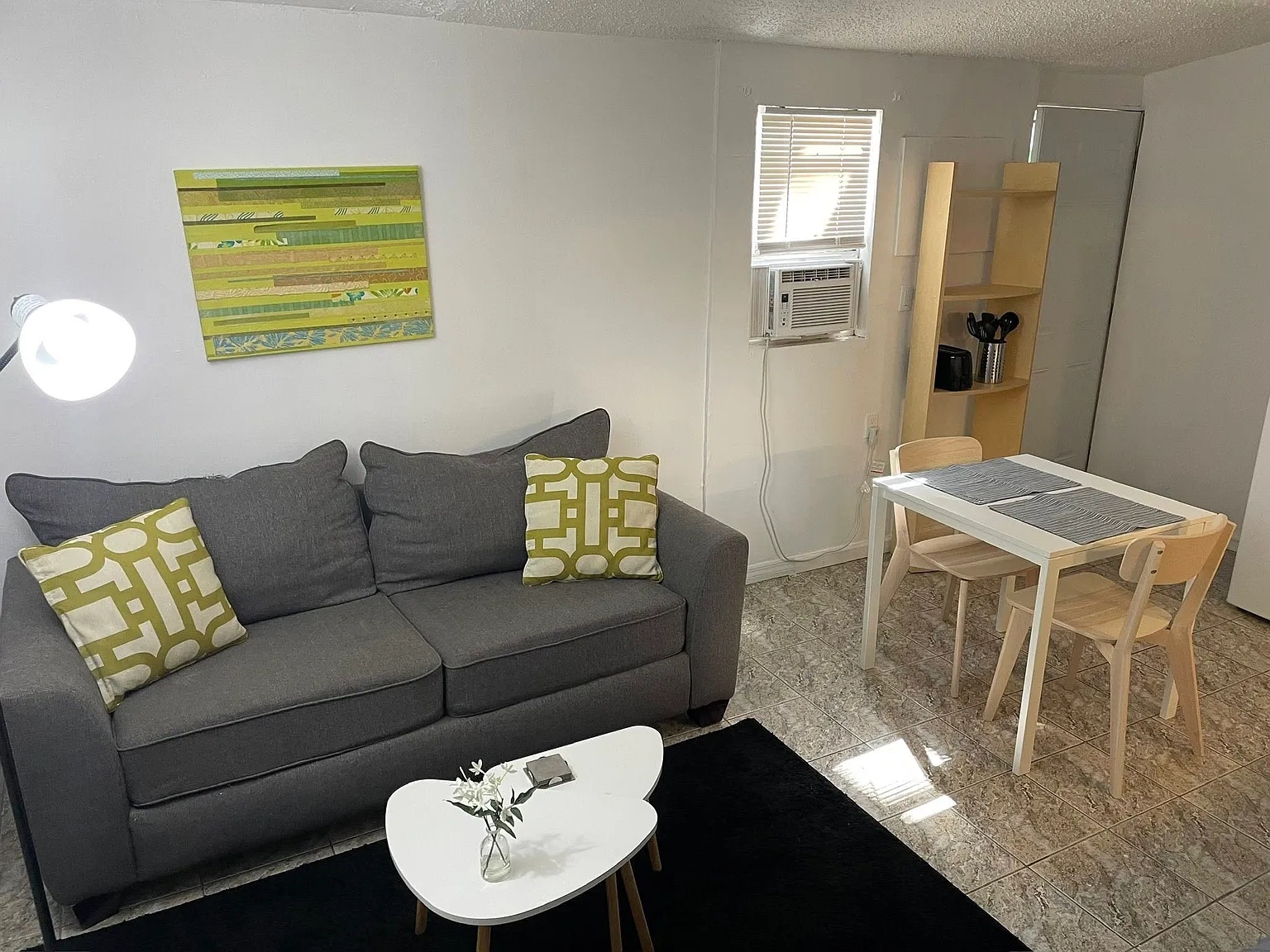 Studio, 300 sqft, $1,200 — Photo 3