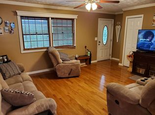 12207 State Route 243, Chesapeake, OH 45619
