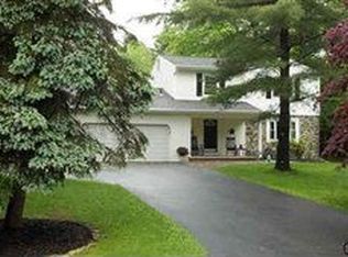 68 Carstead Dr, Slingerlands, NY 12159
