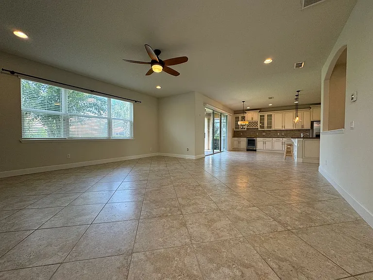 12119 Uleta Ln — Photo 30