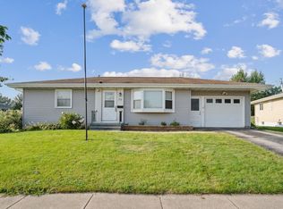 29 26th Ave SW, Cedar Rapids, IA 52404