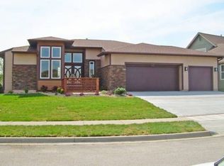 1040 April Rain Rd, Lawrence, KS 66049