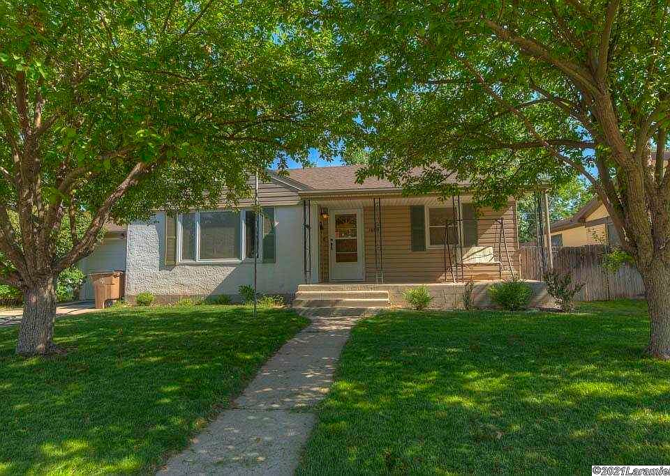 1st image of 1609 E Park Ave
