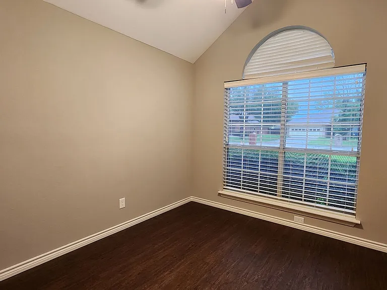 3817 Yellowstone Pl — Photo 50