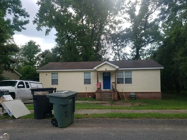 2418 Pontiac Dr, Tallahassee, FL 32301