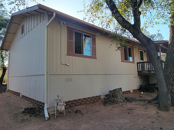 2nd image of 304 E Sherwood Dr