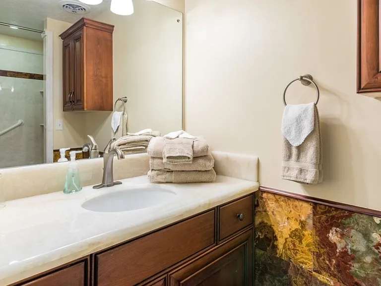 236 S Aileen Way — Photo 11