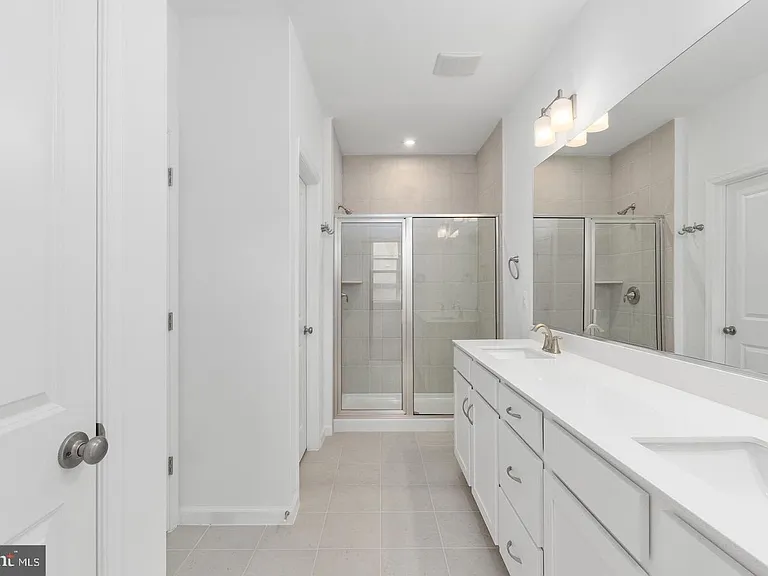 2546 Neabsco Common Pl — Photo 14
