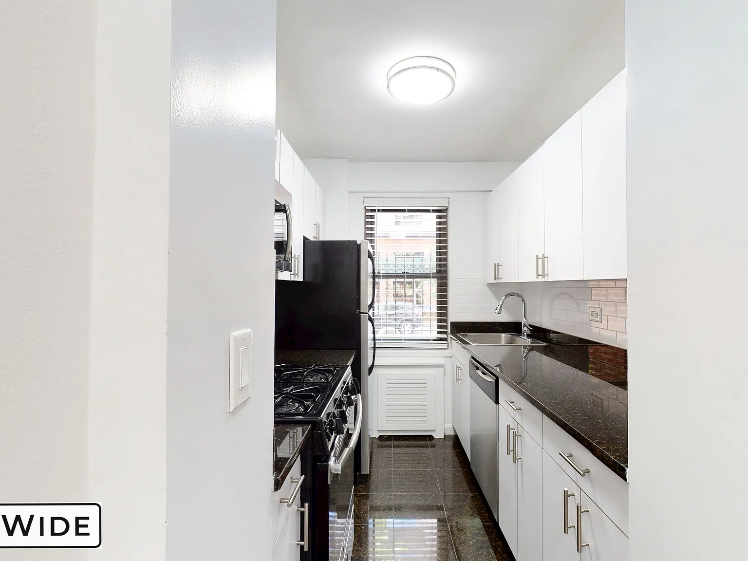 405 East 56th Street — Photo 4