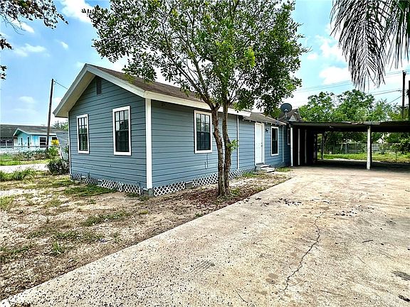 2nd image of 3602 Palmetto Dr