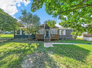 1548 Chaparral Ln, Azle, TX 76020