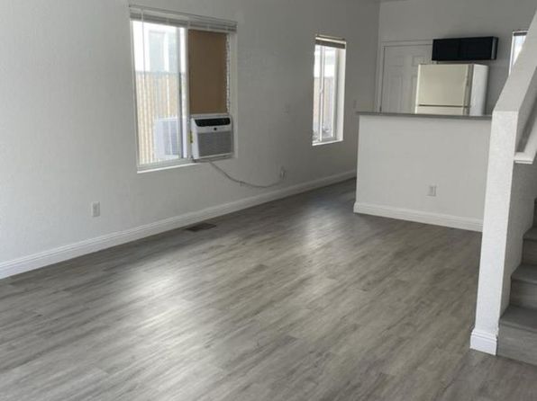 reno-nevada-66464207 picture