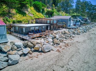 16 Potbelly Beach Rd, Aptos, CA 95003