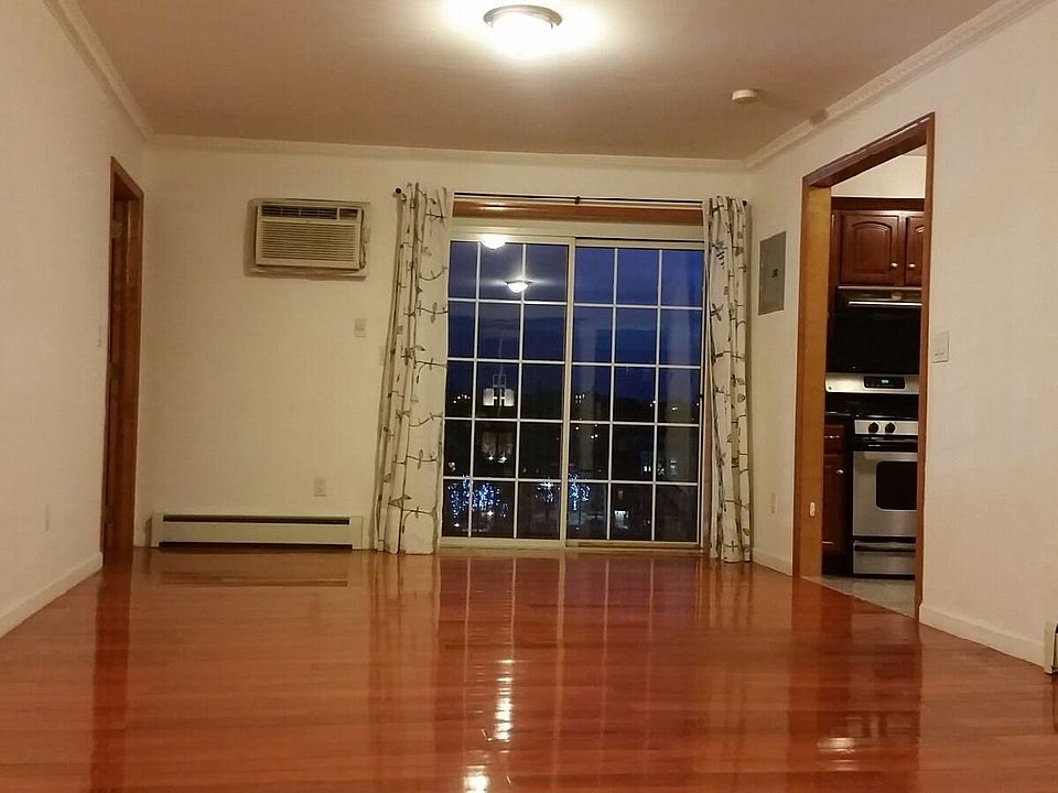 1st image of 7053 45th Ave