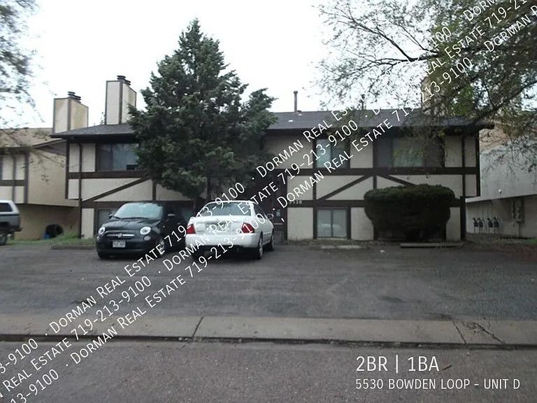 5530 Bowden Loop #D — Photo 11