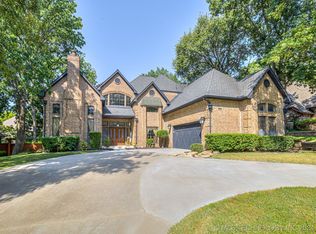 8940 S Lakewood Ave, Tulsa, OK 74137