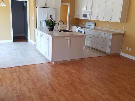 4th image of 6637 E Fountain St