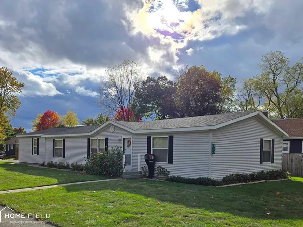 801 Ryan St, Owosso, MI 48867