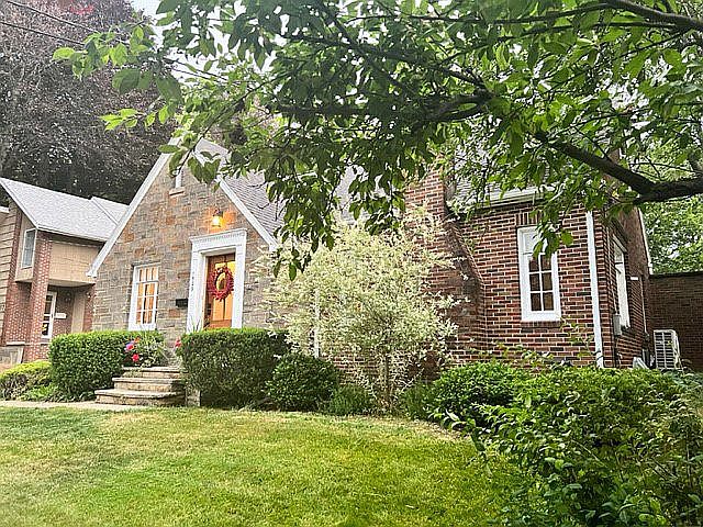 1st image of 1529 Cleveland Rd